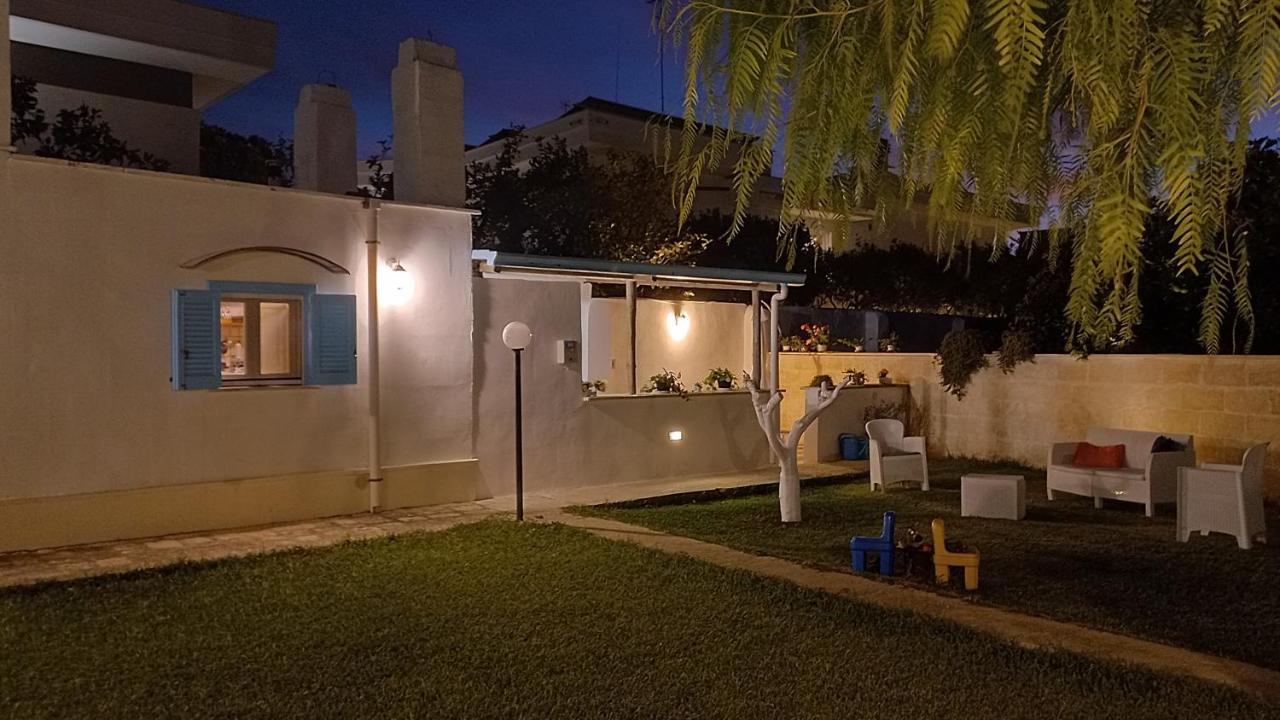 Villino Tronchetto Bianco Bed & Breakfast โมลา ดิ บารี ภายนอก รูปภาพ