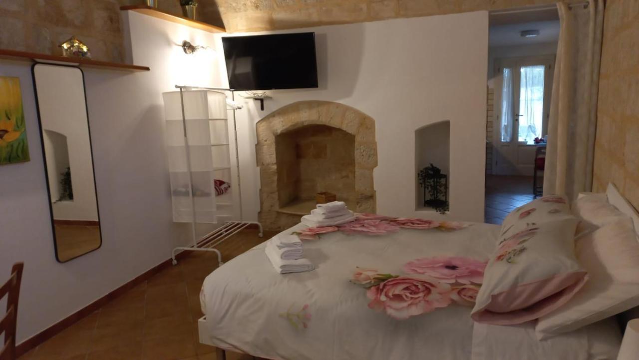 Villino Tronchetto Bianco Bed & Breakfast โมลา ดิ บารี ภายนอก รูปภาพ