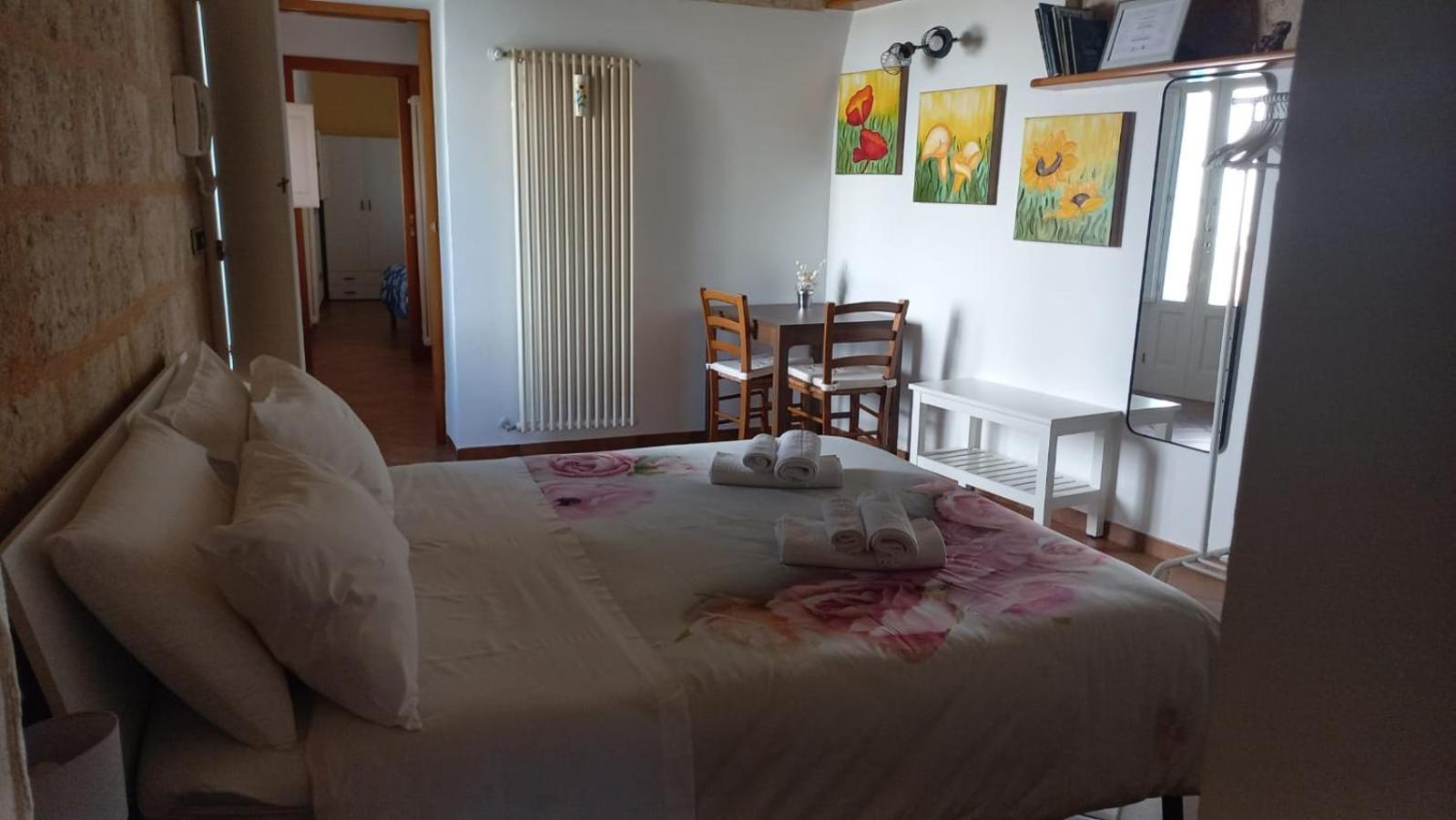 Villino Tronchetto Bianco Bed & Breakfast โมลา ดิ บารี ภายนอก รูปภาพ